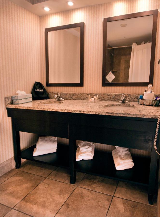 Junior Suite,1399313768:JPEG